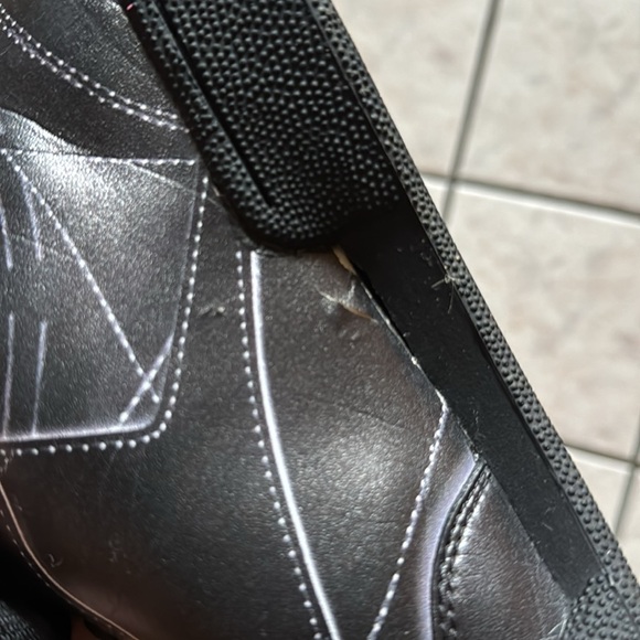 Maison Margiela × Reebok sneakers size 9.5 - Picture 6 of 6